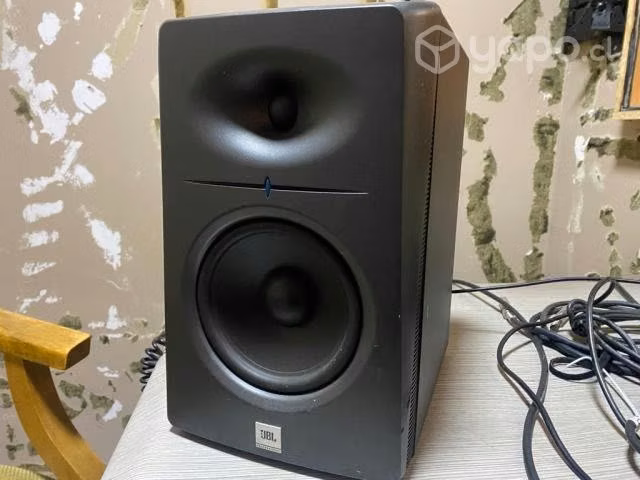 Monitor de estudio JBL LSR 2300