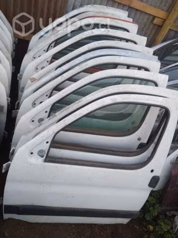 Puerta delantera izquierda partner o berlingo