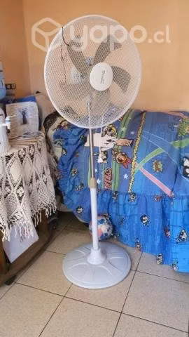 Ventilador de pedestal