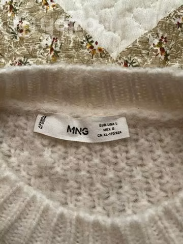 Chaleco sweater MANGO frutillas