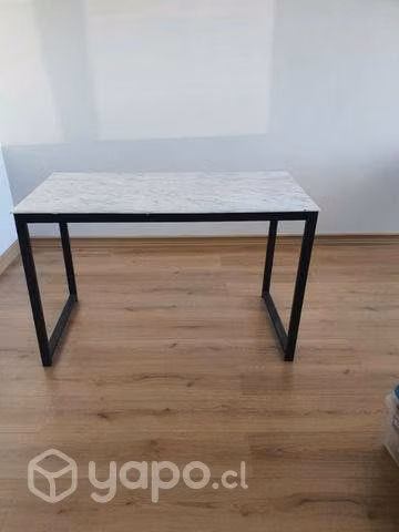 Escritorio en perfecto estado