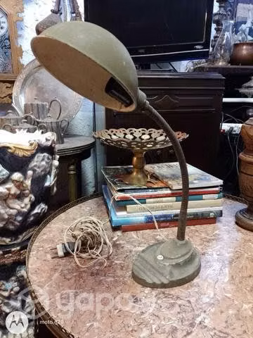 Antigua Lámpara Militar