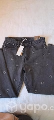Jeans y body sin uso