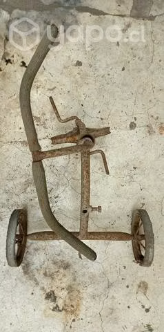 Antigüedad Triciclo para restauración