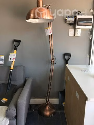Lámpara pie de cobre 30W