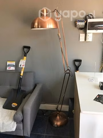 Lámpara pie de cobre 30W