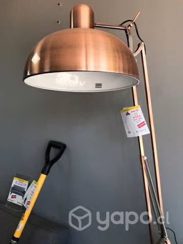 Lámpara pie de cobre 30W