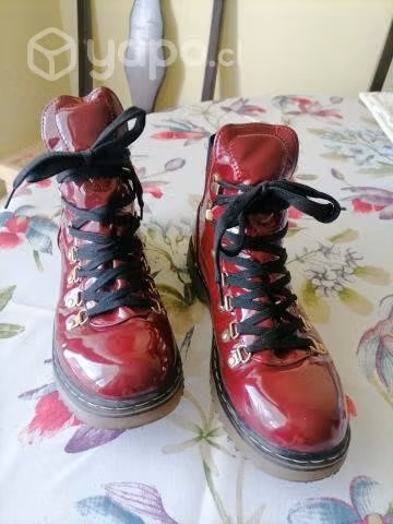 botines burdeos talla 39 charol.