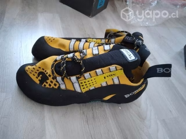 Zapatillas pie de gato escalada Boreal