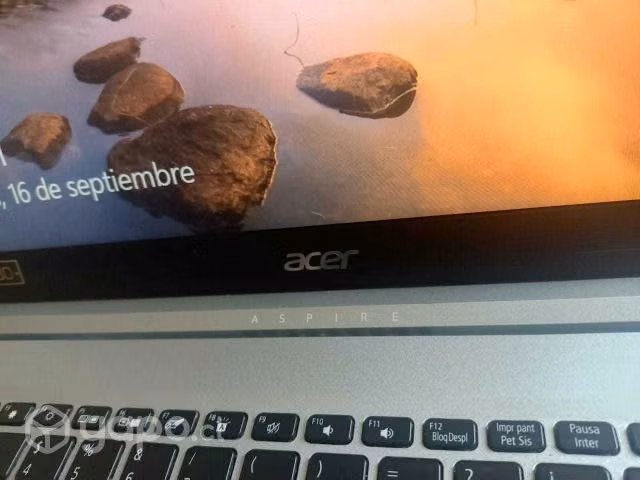Notebook Acer - Imagen 4