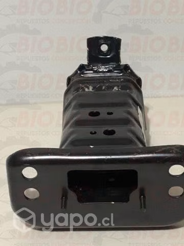 Soporte Punta Chasis Lado RH/LH Toyota New Yaris