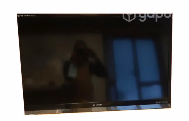TV SHarp 40" para colgar en la pared