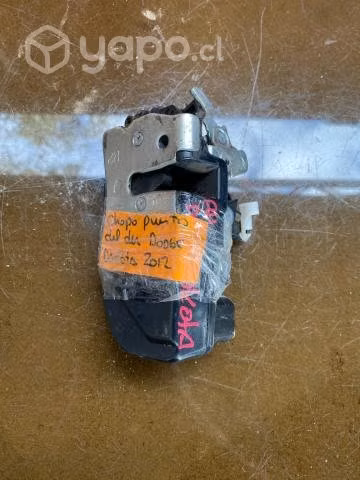 Chapa puerta delantera derecha Dodge Dakota 2012