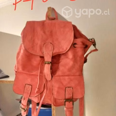 Mochilas con poco uso