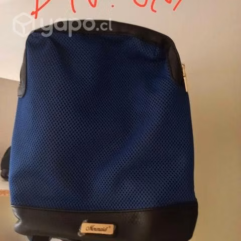 Mochilas con poco uso