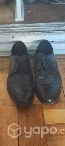 Zapatos negro número 45