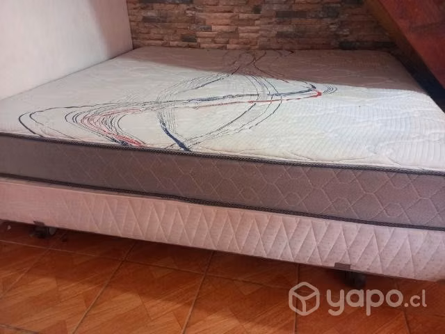 Cama king más colchón usado