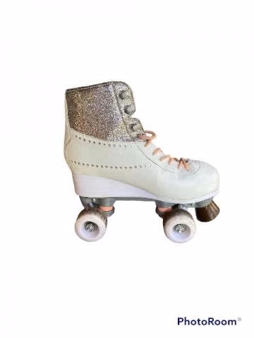 Patines ambar, con fundas y bolso