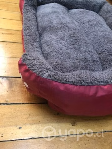 Cama para mascotas lavable y nueva