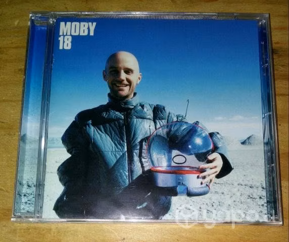 Moby - 18 "2002"