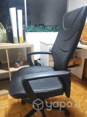 Silla escritorio poco uso