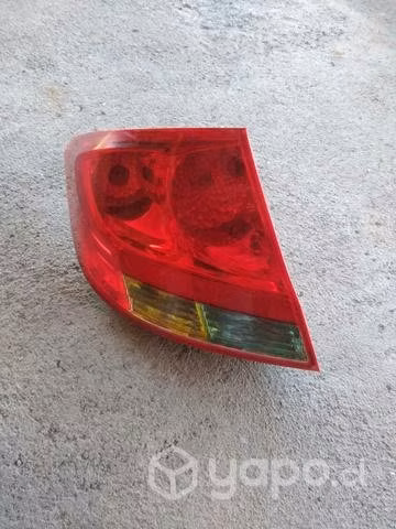 Foco trasero Chevrolet Sail izquierdo