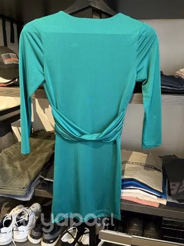 Mini vestido Guess fiesta impecable - Imagen 4