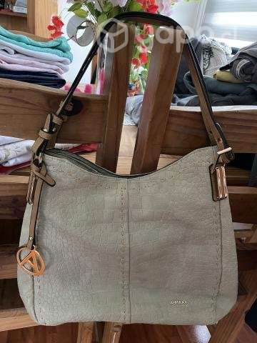 Carteras nuevas de marca - Imagen 4