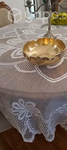 Frutera de bronce y peltre