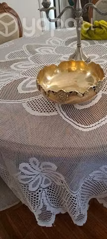 Frutera de bronce y peltre