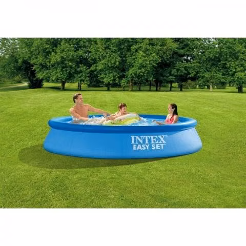 Set Piscina Inflable Redonda Sobre El Suelo