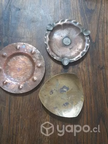 Ceniceros antiguos de cobre - Imagen 2