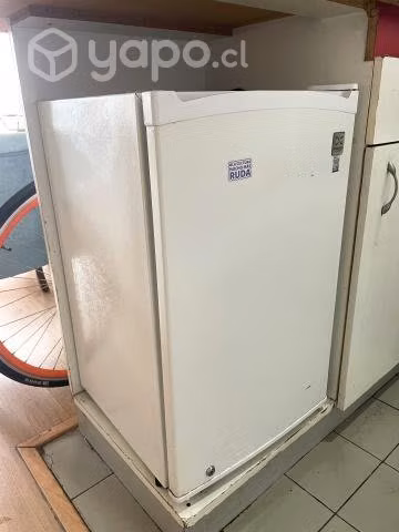 Mini refrigerador Daewoo - Imagen 3
