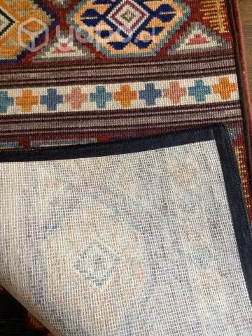 Alfombra de lana punto cruz de 120X68