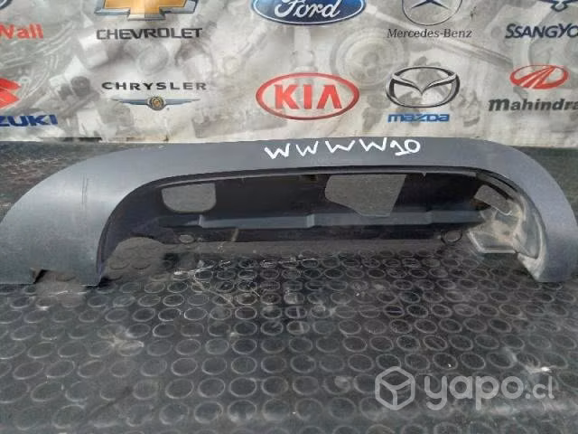 Base de foco izquierdo fiat fiorino 2016