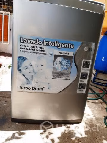 LAVADORA LG AUTOMATICA IMPECABLE en Recreo