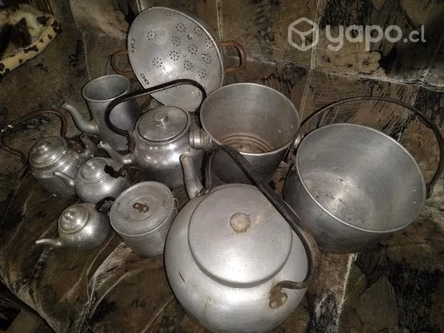 Antiguas reliquias aluminio de la abuela, adornos
