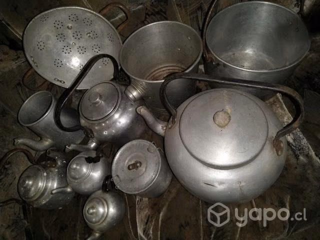 Antiguas reliquias aluminio de la abuela, adornos