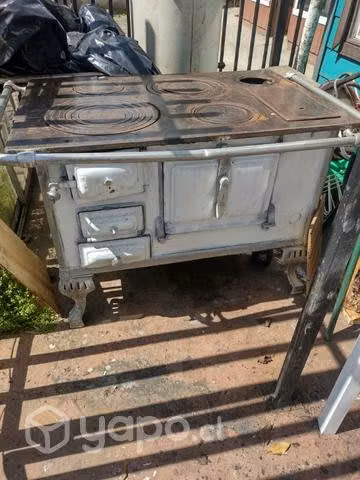 Cosina a leña Alemana Antigua con termo 150lts