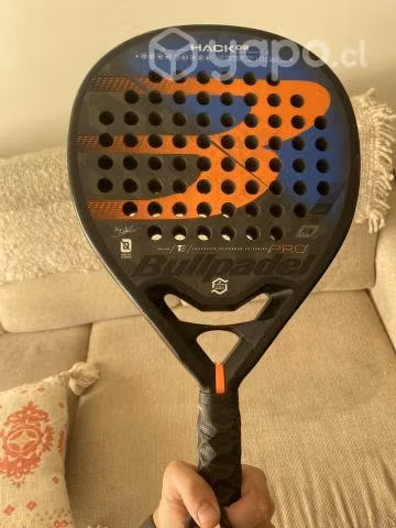 Pala paleta padel bullpadel hack 02