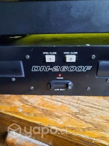 Denon 2600 prácticamente nuevo años guardado