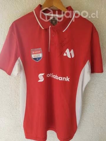 Polera L Campeonato Scotiabank firma Marcelo Salas