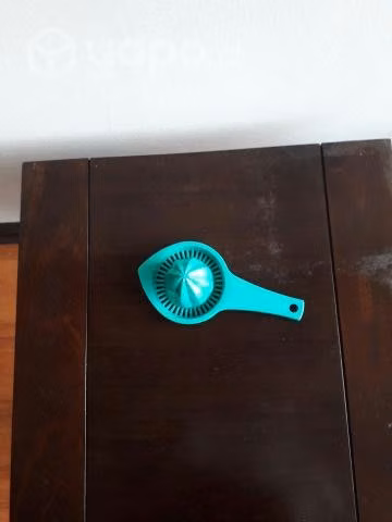 Exprimidor limón