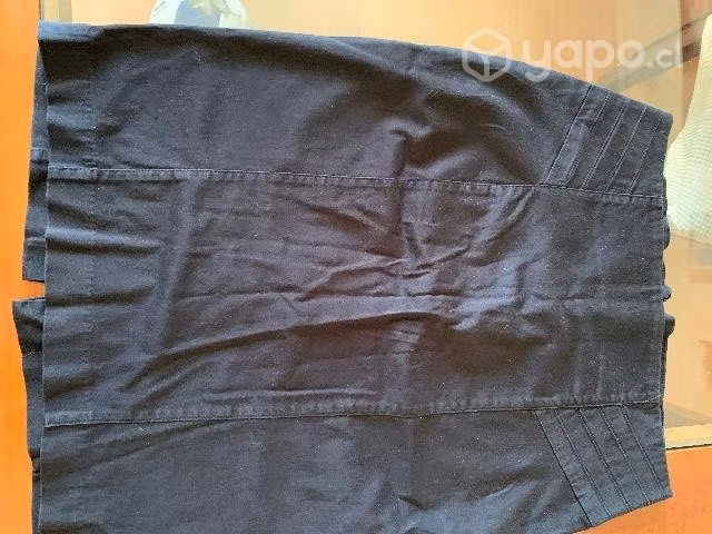 Falda negra talla M