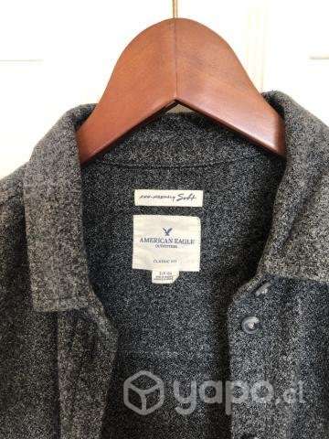 Camisa gris American Eagle talla S - Imagen 4