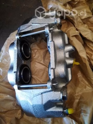 Caliper Toyota Hilux Revo - Imagen 4