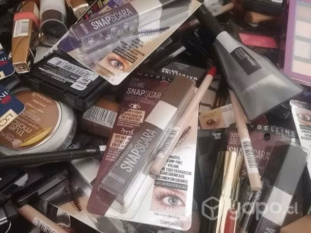 CAJA Cosméticos americanos marca NYX