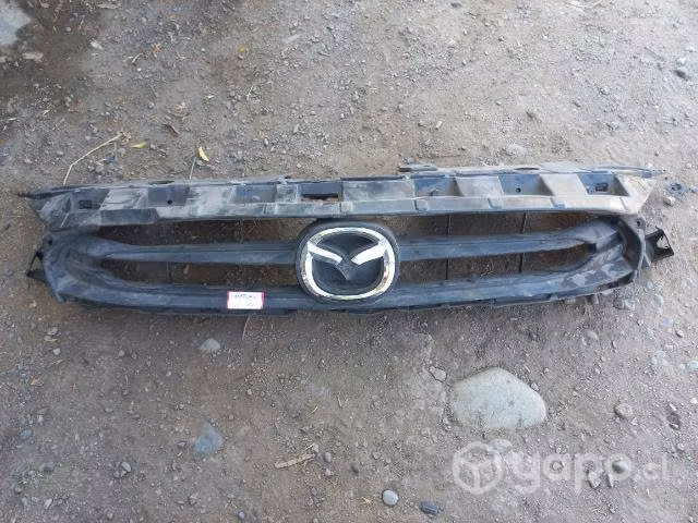 Mascara Mazda 2