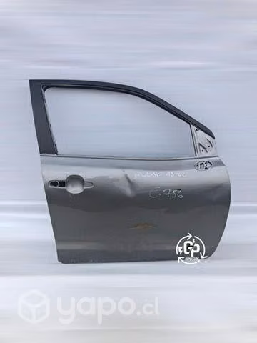 Puerta delantera RH Suzuki Baleno 2015 2022