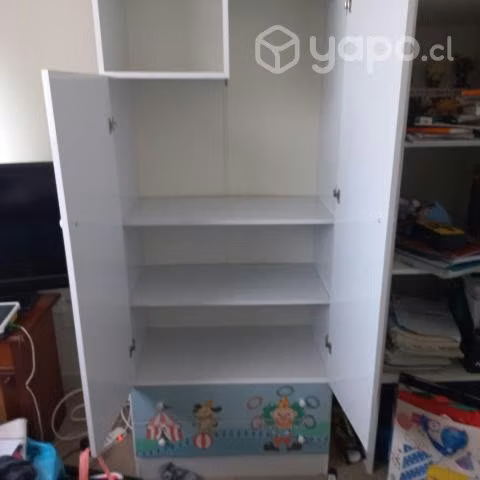 Ropero infantil